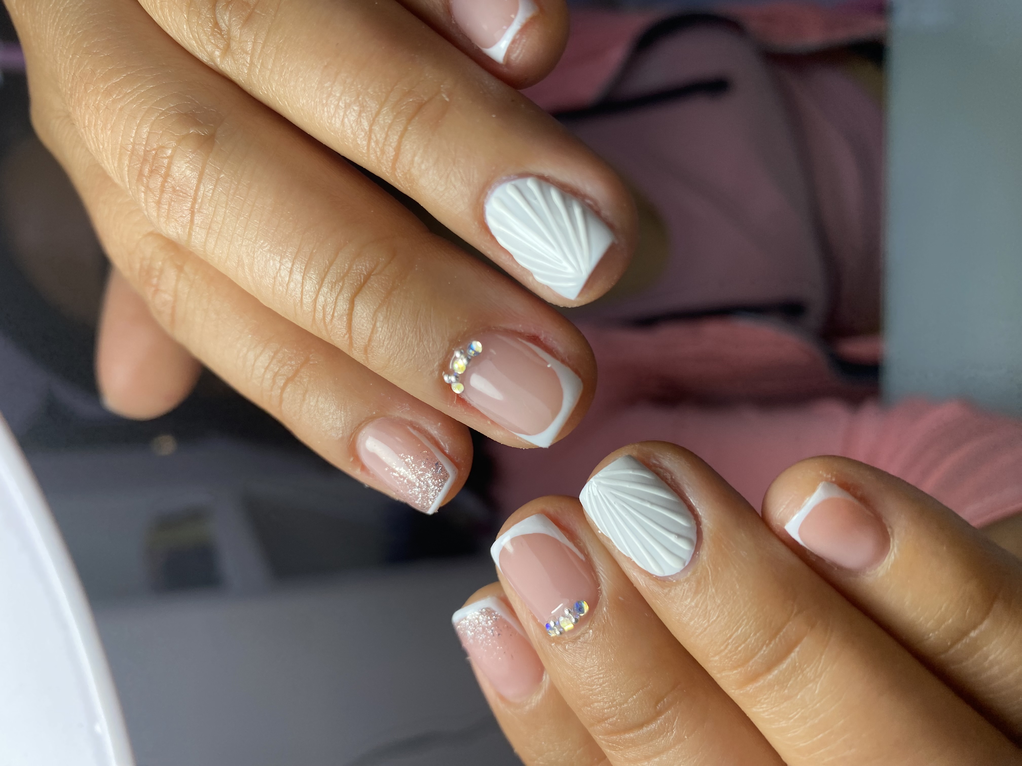 ESMALTADO SEMIPERMANENTE